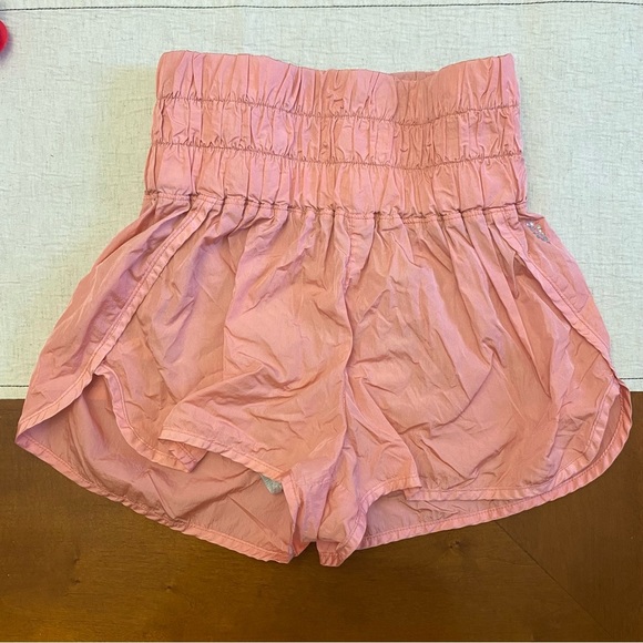 Free People Pants - Free People Movement Pink Coral The Way Home Shorts Sz. Medium